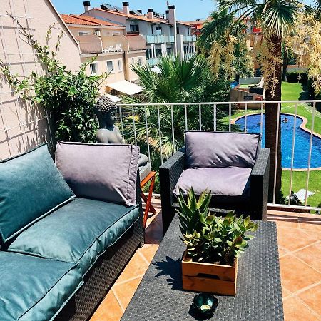 Cheerful Townhouse Center Sitges 5 Bedrooms Pool And Terrace Exterior foto